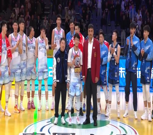徐杰首奪全明星MVP：轟35+6+7三分迪亞洛抱起助完成戰(zhàn)斧暴扣