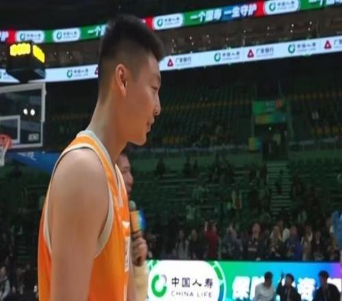 俞澤辰：沒有想扣籃大賽決賽的動作所以現(xiàn)在怎么辦