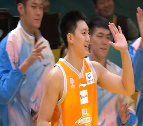 恭喜胡明軒！達(dá)成新成就，比肩廣東隊(duì)名宿朱芳雨