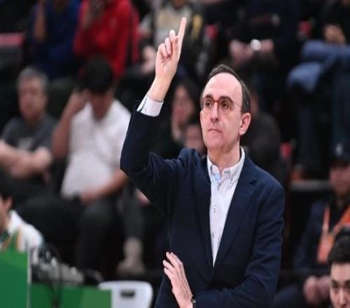 遼寧男籃全力出擊！布羅金頓CBA首秀，趙繼偉漸入佳境，央視直播