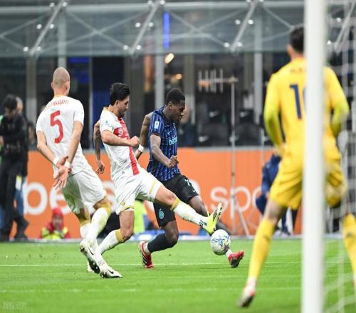 意甲：羅馬分心歐聯(lián)杯，熱那亞主場(chǎng)搶分無(wú)憂熱那亞VS羅馬