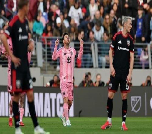 距900球僅差一球！38歲梅西再破門，下場將比肩C羅