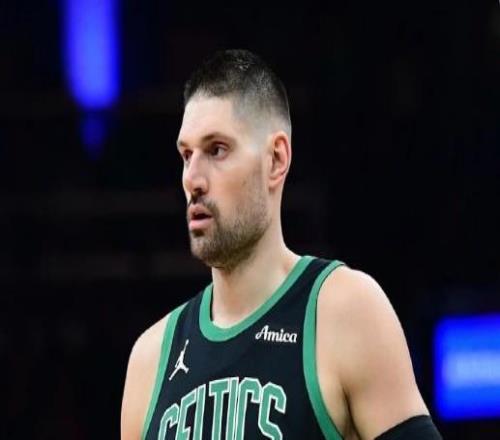 凱爾特人官宣：武切維奇成功接受右無名指骨折手術34周后復查