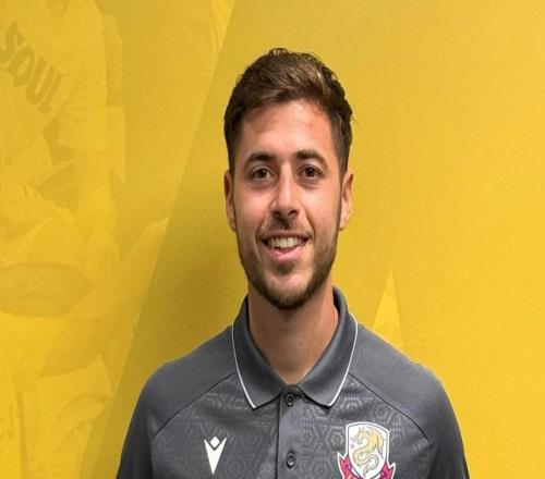 首發(fā)對陣浙江隊，西海岸港腳巴拉克迎來中超首秀