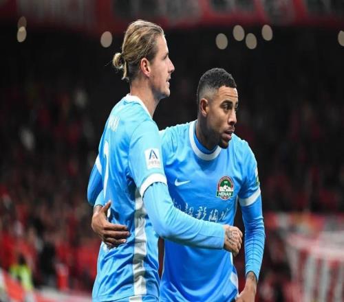 上半場火力全開+下半場韌勁拉滿，河南攻克海港主場