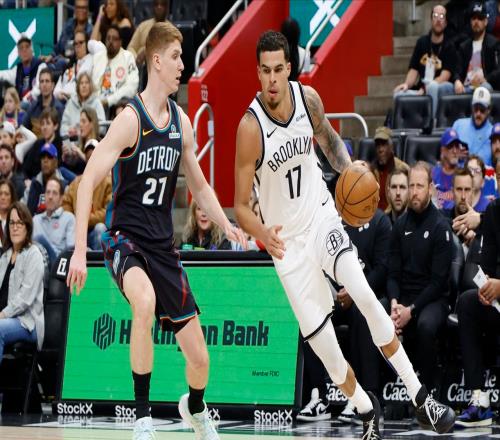 領(lǐng)先23分被爆冷逆轉(zhuǎn)，馬刺躺到聯(lián)盟第二，活塞在下一盤大棋