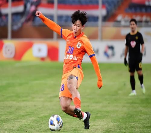 意外！他是首位在今年代表國足和魯能都斬獲進(jìn)球的射手，值得期待