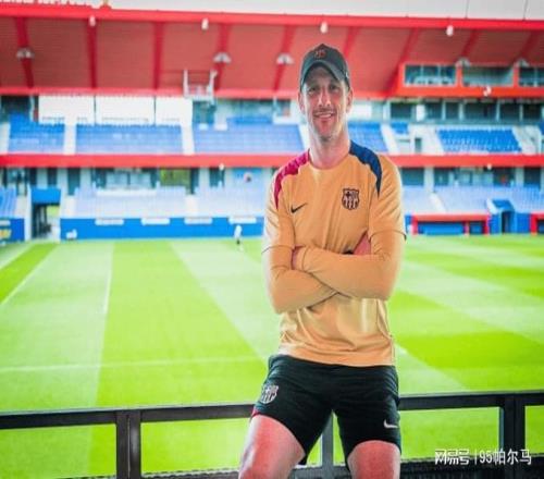 32歲才拿紅牌的后衛(wèi)，世界杯踢5分鐘拿冠軍，歐冠決賽替補制勝