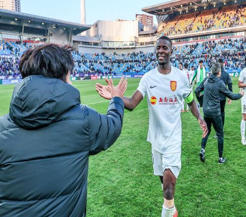 西南3队首轮不败！绿色双雄领跑负分队，泰山国安将上演清零大战