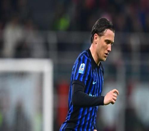 意甲懸念重啟！萊奧夢游新援一劍封喉，AC米蘭10終結(jié)國米8連勝