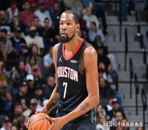 阿杜要哭暈，火箭隕落！