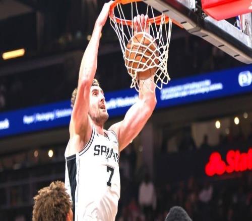 3勝1負馬刺4人20+大勝火箭文班29+8+4帽KD盡力了申京該被交易