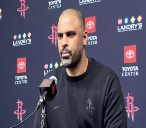 不對(duì)...烏杜卡你成馬刺教練了