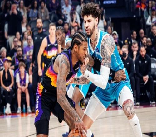 太陽3后衛(wèi)全轟20+輕取黃蜂布克30+10助攻三球22+7+6