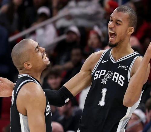 14勝1負，六項數據聯盟第一！馬刺這架勢，完全是奔著總冠軍去的