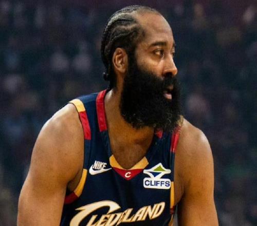 騎士天敵出現(xiàn)，單賽季慘遭綠軍橫掃！哈登的冠軍夢看樣子又難了