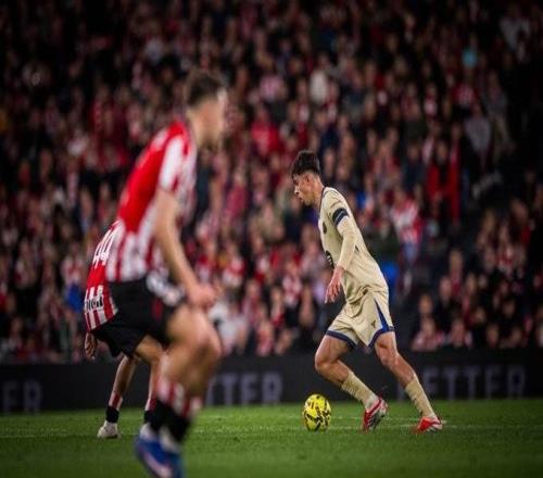 世體：畢包中場戈麥斯受傷后，貝爾納爾賽后打電話表示關(guān)心