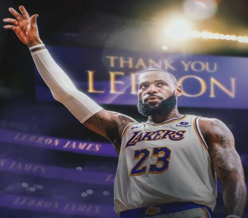 60+12！湖人雙核干翻尼克斯！真不給詹姆斯面子