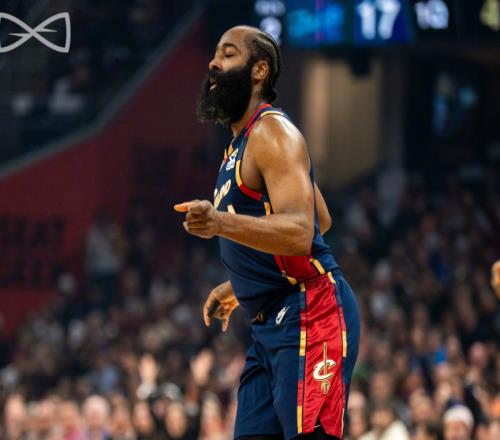 哈登19+10表現(xiàn)低迷，騎士完敗綠軍！米切爾30分，哈登又讓人失望