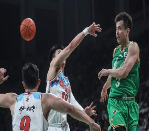 遼寧客場挑戰(zhàn)深圳懸念重重！兩位超級外援上演首秀，輸球跌出12強(qiáng)