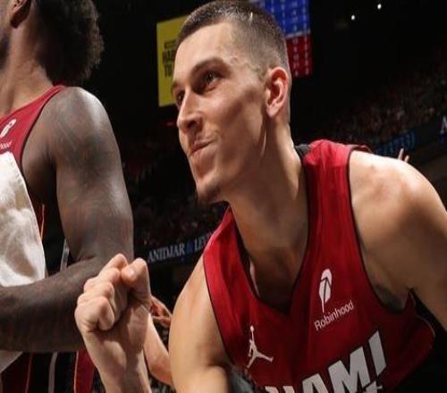 希羅談大勝活塞：我們目前狀態(tài)很棒目標(biāo)是擺脫附加賽區(qū)