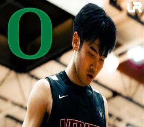 中國(guó)男籃留洋球員報(bào)告十五：李信儀晉級(jí)“瘋?cè)? />
<div   id=