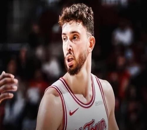 火箭2將打成毒瘤了！伊森三分狂鐵防守下滑，申京登場(chǎng)就送萬人捅