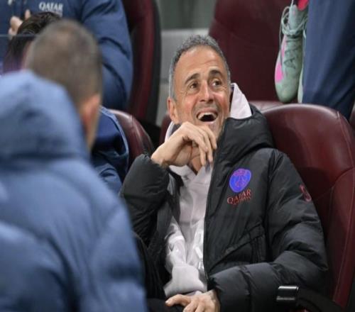 巴黎內(nèi)部人士：目前隊(duì)內(nèi)氛圍像上賽季對(duì)陣?yán)锲种?，很平靜