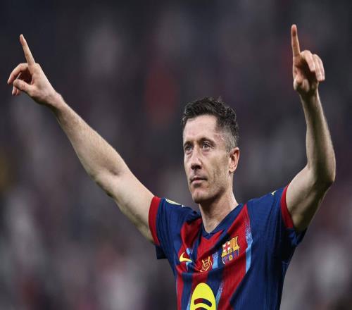 萊萬：我的妻子對(duì)我職業(yè)生涯幫助很大，我會(huì)和她談?wù)撘磺惺虑? />
<div   id=