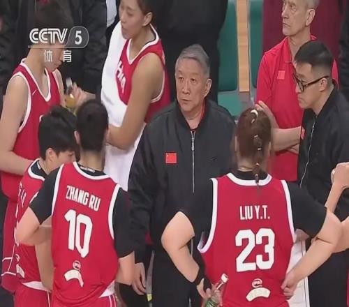 中國女籃又贏了！雙殺巴西隊34分大勝捷克隊宮魯鳴帶隊不懼日本隊
