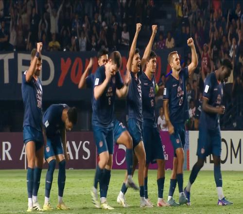 亞冠奇跡！近100分鐘少1人，武里南聯(lián)驚險(xiǎn)晉級(jí)，意外幫助中超！