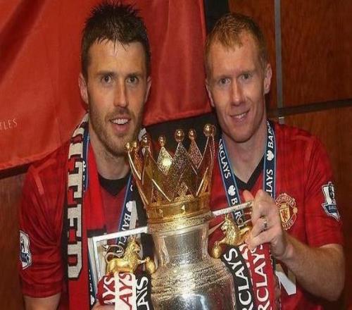 曼聯(lián)12負(fù)紐卡！斯科爾斯發(fā)文嘲諷卡里克，隨后竟心虛秒刪