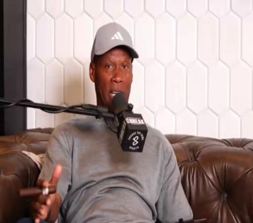 斯科特：詹姆斯不會在湖人退役，他并非真正的湖人球員！