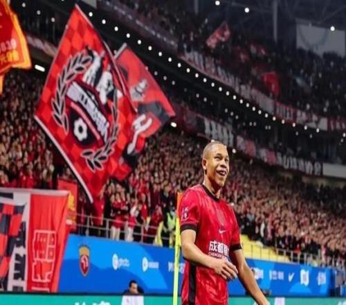 聯(lián)賽回暖中超首輪上座率逼近3萬申花主場人數(shù)領(lǐng)跑