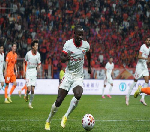 海牛新援被美職聯(lián)終身禁賽！俱樂部高層表態(tài)，直言不影響他踢中超