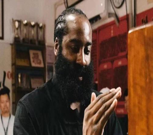 4殺費(fèi)城！29000分+8000助神紀(jì)錄！登哥嗨了！