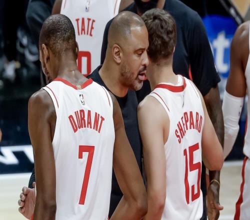 5場投進20記三分，火箭明星內線靠邊站21歲新人，變進攻第2選擇