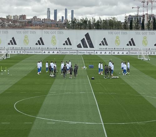 跟隊：卡雷拉斯、姆巴佩、貝林等7人缺席皇馬今日備戰(zhàn)訓練