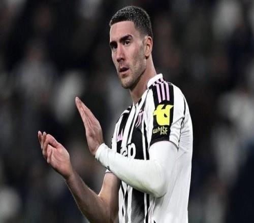 斯基拉：尤文為DV9提供了短期續(xù)約合同，年薪700萬(wàn)歐+獎(jiǎng)金