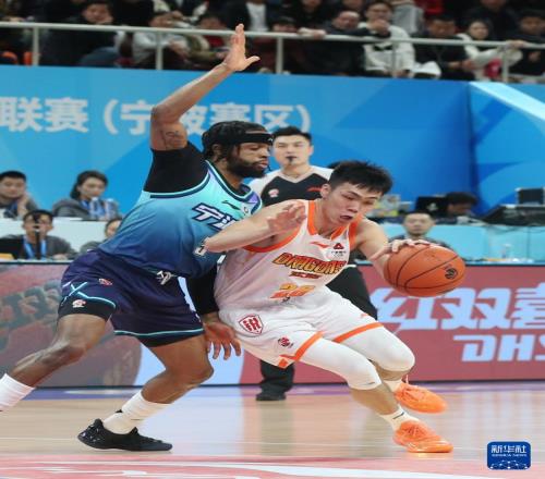 切莫重蹈覆轍！CBA常規(guī)賽第二階段11日啟幕，山東再戰(zhàn)江蘇
