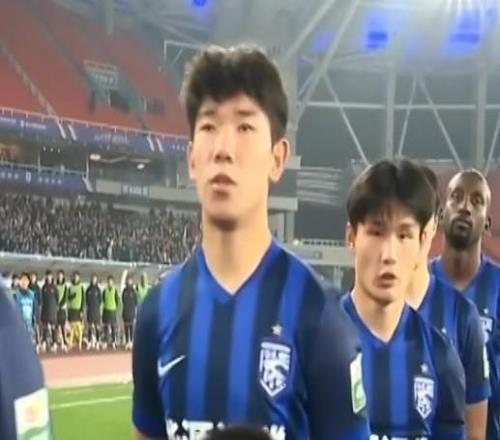 三鎮(zhèn)小將姜利勛：中超首秀還是有點(diǎn)放不開，教練一直在鼓勵(lì)我