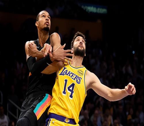 能力明顯差了點意思，湖人還是別讓這位內(nèi)線老將進入輪換陣容了