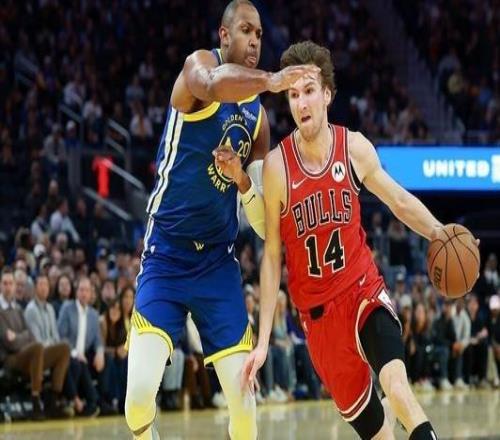 41分創(chuàng)新高！布澤利斯成公牛隊史最年輕單場40+并獲勝的球員