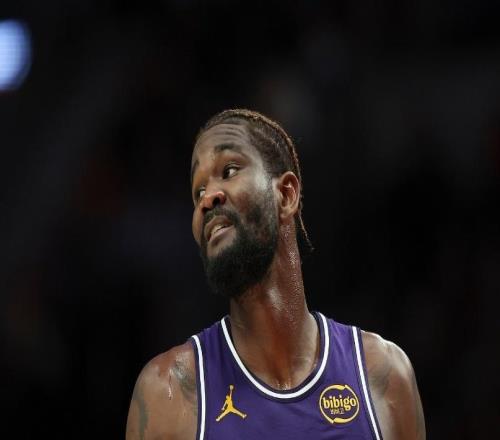 湖人120106森林狼迎3利好！里弗斯回暖，艾頓強(qiáng)硬，球隊(duì)攻守升華