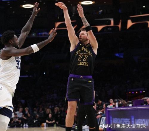 完勝！東契奇31+11+11里夫斯爆發(fā)，華子14分10罰，詹姆斯開心慶祝