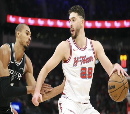 火箭大勝猛龍！完整9人輪換亮相，2老將撐起二陣，為申京伊森減壓