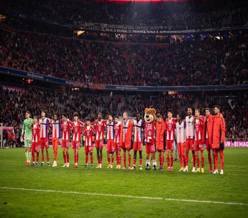 歐冠淘汰賽開始，直接有冷門巴薩和利物浦沒贏馬競和拜仁大勝