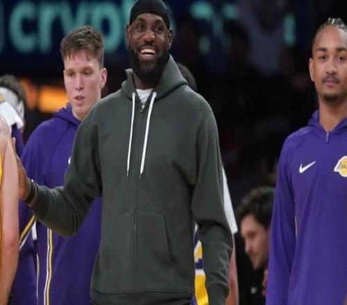 阿德巴約狂砍83分，詹姆斯又成預(yù)言帝網(wǎng)友：老詹早看穿了一切