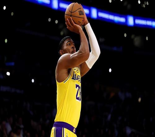 進(jìn)入先發(fā)后效果不錯(cuò)，但勒布朗復(fù)出后湖人鋒線大將還能保持狀態(tài)嗎