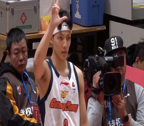 確認(rèn)退出！“遼寧克星”正式告別CBA，這可是廣東隊的冠軍鋒線！